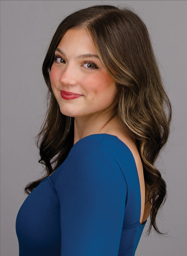 Ella Patras Headshot